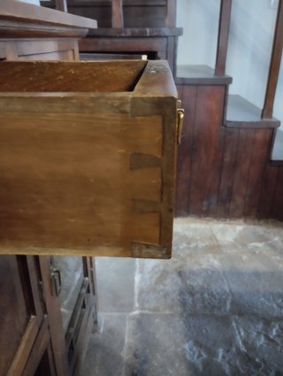 Mueble alacena trinchero modernista madera