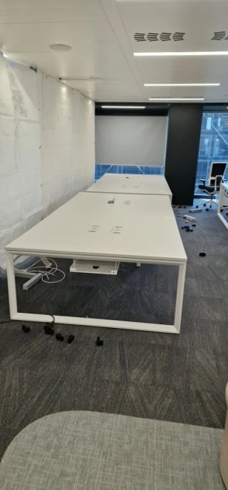Mesa de oficina Actiu