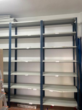 Lote Estanterías Metálicas o por unidades