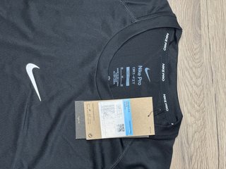 Maglia Nike Pro nera