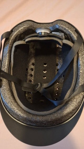 Casco Fouganza Negro