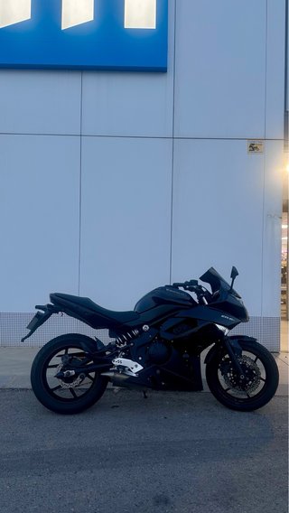 Kawasaki ER-6F 2011 Limitada A2 Negra
