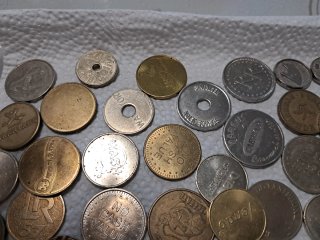 Monedas publicitarias y recreativas