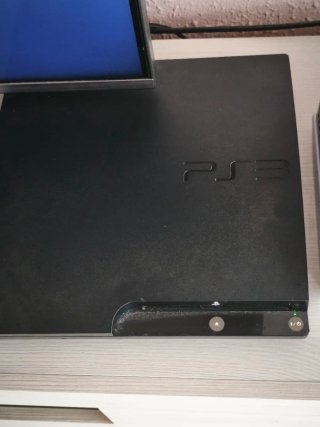 Consola PS3 + 8 Juegos