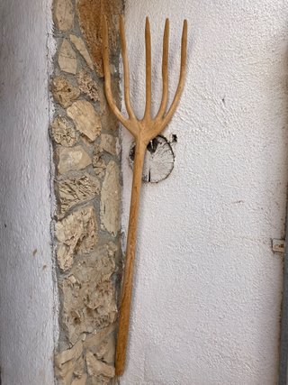 Horca de madera decorativa 5 puntas