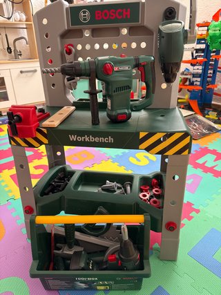 Banco de herramientas Bosch para niños