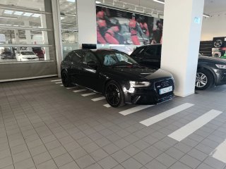 Audi RS4 2014