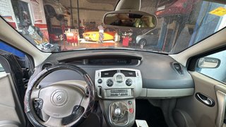 Renault Grand Scenic 2005