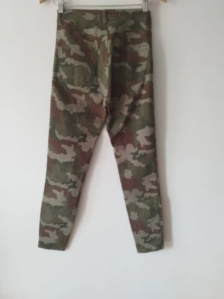 Pantalones Zara Camuflaje