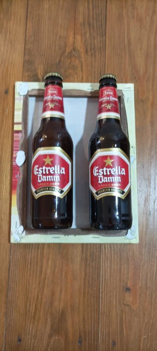 2 Bottiglie Estrella Damm Collezione