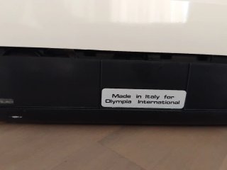 Máquina de escribir Olympia Olympiette Deluxe