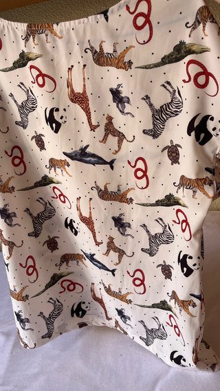 Blusa estampada animales multicolor