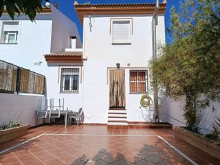 Casa adosada en alquiler en Ogíjares