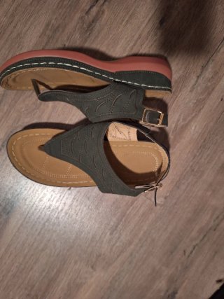 Sandalias