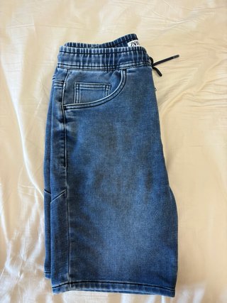 Pantalon vaquero corto Zara