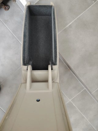 Reposabrazos Audi A6 C5 (4B0 864 207 C4QC)