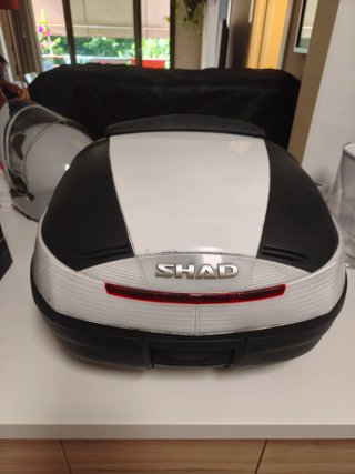 Baúl Moto Shad SH37