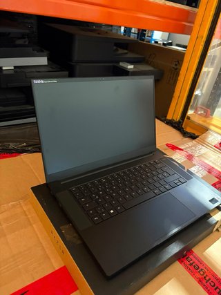 Razer Blade 15 Advanced i7 10th Gen