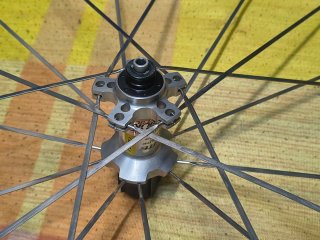 Rueda trasera Mavic Ksyrium Elite 700