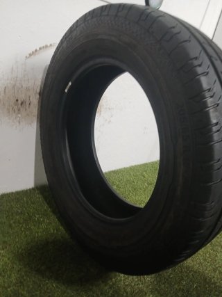 205 65 16C 107/105T CONTINENTAL CONTIVANCONTACT200