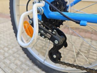 Bicicleta infantil azul