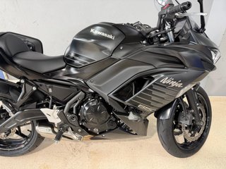Kawasaki Ninja 650 Negra