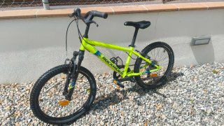 Bicicleta Rockrider 20" niño