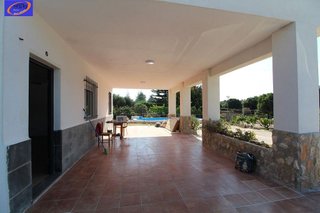 Chalet en alquiler en Riba-roja de Túria