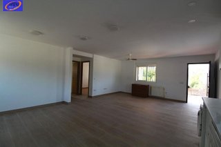 Chalet en alquiler en Riba-roja de Túria