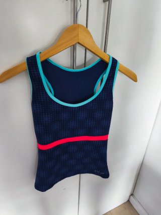 Camiseta deportiva niña talla XS