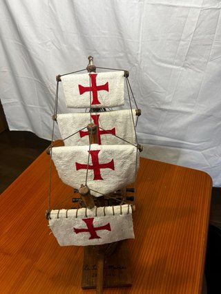 Maqueta de “La Santa María” artesanal