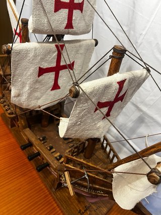 Maqueta de “La Santa María” artesanal