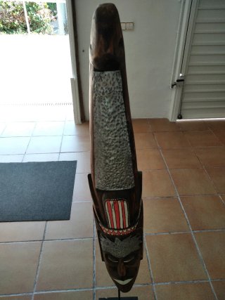 Careta Africana Madera con Pie