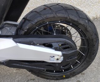 HONDA X-ADV 750 MODELO 2025