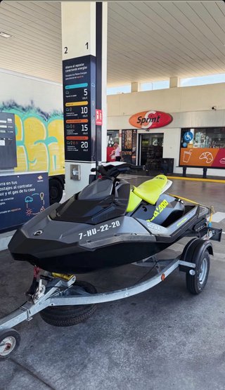 Moto de agua Sea-Doo Spark 2022