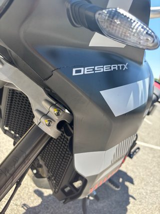 Ducati Desert X 2024 Negra/Roja - 165Km