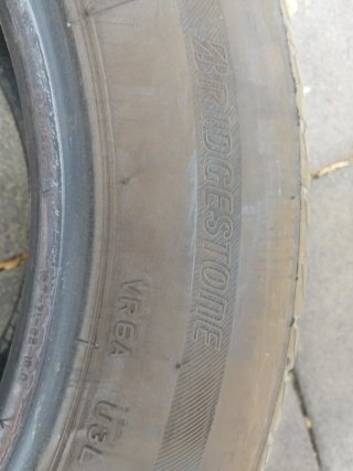 Neumáticos 225/55 R16