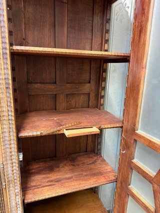 Armario antiguo madera y cristal