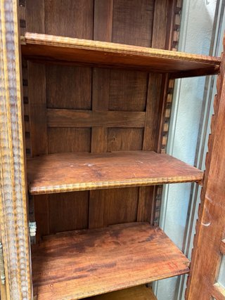Armario antiguo madera y cristal