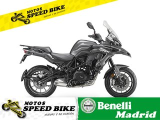 Benelli TRK 502 - NUEVA + JUEGO DE MALETAS