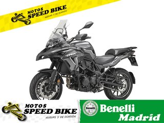 Benelli TRK 502 - NUEVA + JUEGO DE MALETAS