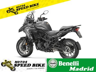 Benelli TRK 502 - NUEVA + JUEGO DE MALETAS