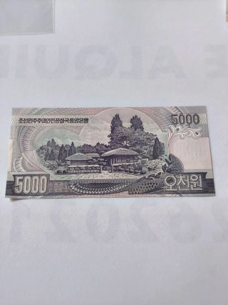 Billetes universales de coleccion esenciales