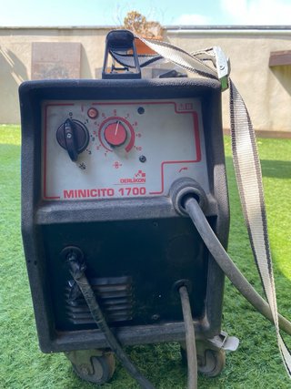 Soldadora Oerlikon Minicito 1700 MIG/MAG
