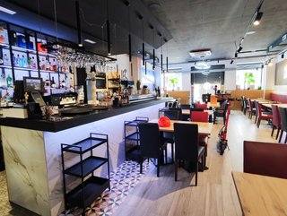 R-7940686 Traspaso Bar Restaurante en Badalona