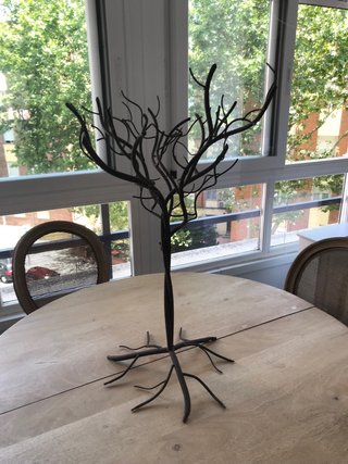Árbol decorativo de metal