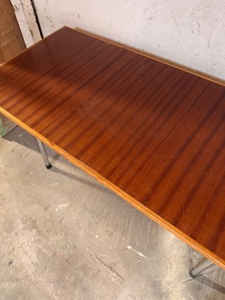 Mesa escritorio vintage madera y metal