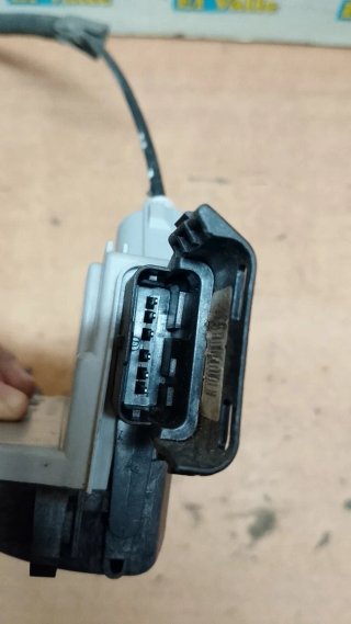 Cerradura Puerta Delantera Izquierda Peugeot 5008