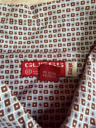 Camisa Guess Vintage Y2K Estampada Talla XL