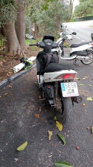 Se vende Kymco agility city 125